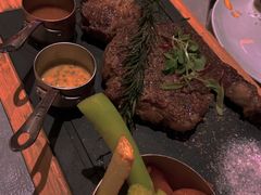 -YUE·6·西式融合餐厅(外滩六号店)