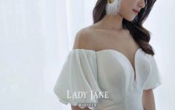 -Lady  Jane高端婚纱礼服馆