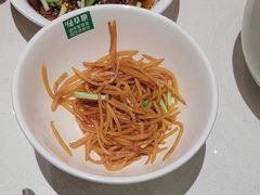 -绿草地·湘菜(悦方ID mall店)