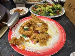 -沸炉重庆老火锅(军事博物馆店)