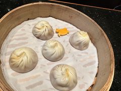 蟹粉小笼包-鼎泰丰(国金店)
