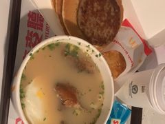 -麦当劳(水坑尾街店)