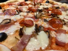 -JINNS锦时 steak&pizza(浸信会礼拜堂旧址店)