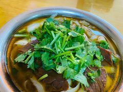 -朝阳路拉面店