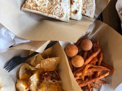 -Taco Bell 塔可钟(民田路店)