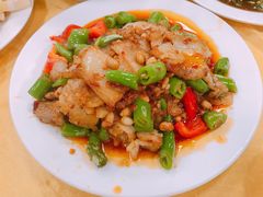 回锅肉-荣生萝卜汤饭店