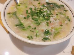 -凤凰路何眼镜香辣蟹(花果园店)