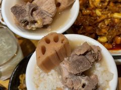 -莲餐厅·湖北菜·潜江小龙虾店(愚园路店)