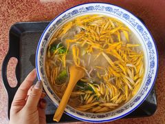 -火烧房子菊花米线(兴盛路店)