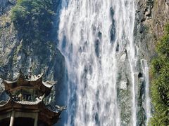 -刘伯温故里景区百丈漈