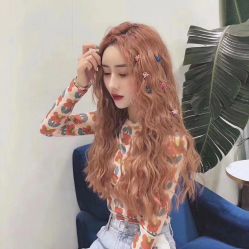 -Ly形象设计