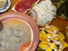 -民食香·腊排骨野生菌美食(木府店)