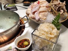 胡椒猪肚鸡-洪氏嗨捞·猪肚鸡火锅(阳光天地店)