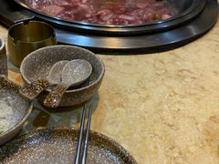 -313羊庄铁锅烀羊肉(滨江西路店)