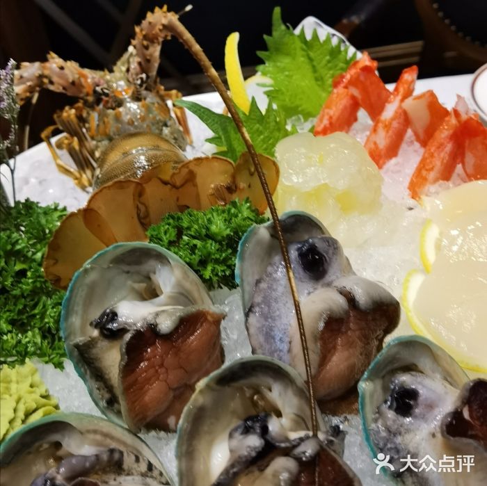 洋房火锅(新天地店)海鲜拼盘图片