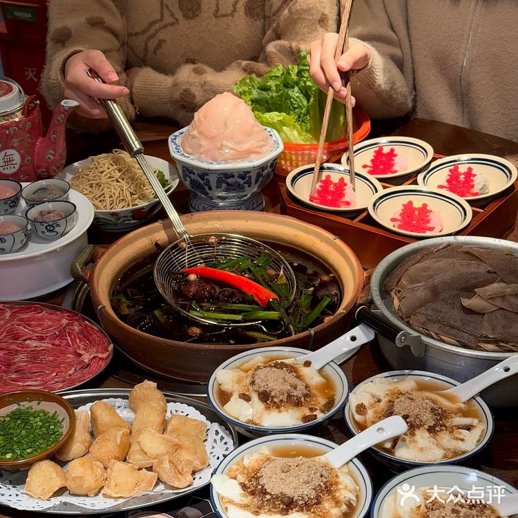 潮州的潮州的！！这家卤水火锅🍲不吃真的白来了