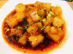 特色炒油皮-嘻小北·兰州清汤牛肉面(太平洋森活天地店)