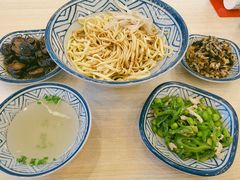 -朱洪元苏式面馆(绿宝广场店)
