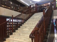 -新华书店(泉城路店)