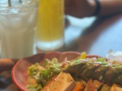牛油果豆腐沙拉-九州酒场ひこぞう(1号店)