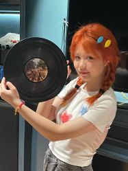 -茶发Salon·烫发染发理发