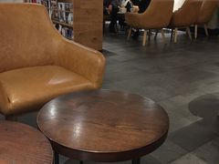 大堂-星巴克(苏州泰华店)