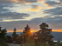 -昆明春城湖畔度假村