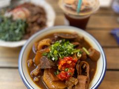 -CowCow其其·牛杂咖啡公司(六运店)