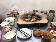 -阿昌白族石板烧·菌锅(大理古城店)
