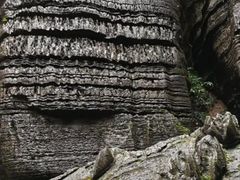 -梭布垭石林景区