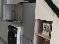 -深圳铂斯登云端公寓(水贝珠宝城店)