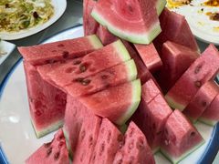 -三江源美食城