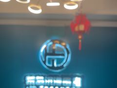 -荒岛实景沉浸密室(江汉路1店)