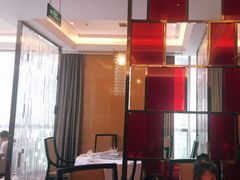 -紫东阁酒楼·中餐厅(东方广场假日酒店)