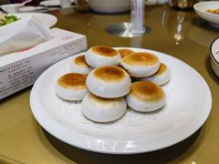 -艳阳天民俗村(公园路店)