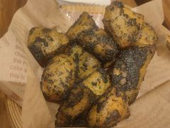 -云阿蛮云南生烫牛肉米线(奉贤路店)