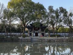 -汇龙潭