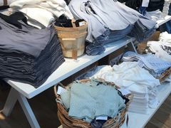 -Brandy Melville