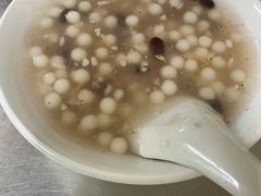 -芳婆糕团店(王府大街店)