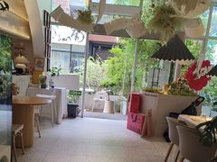 -春树下·树屋花房西餐厅(罍街AS1980店)