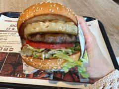 -The Habit Burger Grill 哈比特汉堡(复兴soho店)