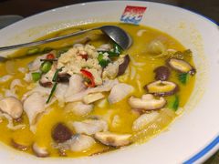 -蜜桃餐厅·伴山(湖滨商业街店)