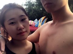 -欢乐水魔方水世界