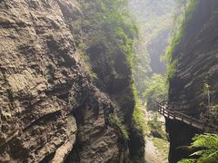 -龙水峡地缝景区