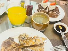 -飨食汇全日制餐厅·昆山皇冠假日酒店(九方店)