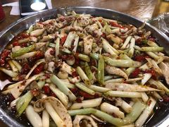 爆炒黄喉-邱金小炒·30 年盐帮江湖菜(自贡店)