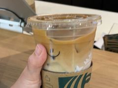 -星巴克(浦东机场T2到达店)