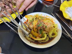 -烤肉小伙烤肉店