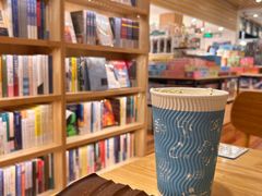 -猫的天空之城概念书店(景德镇陶溪川店)