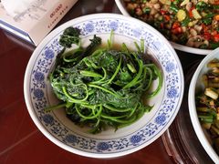 清炒苕尖-杨记隆府(白象街店)